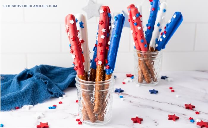 finished patriotic Pretzels displayed in jars