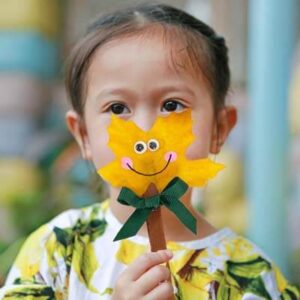 50 Easy Fall Crafts Your Kids Will Love | Rediscovered Families