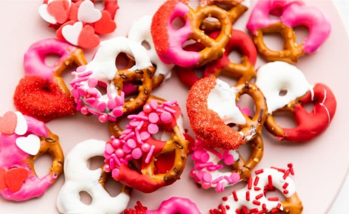 plate of valentine pretzels