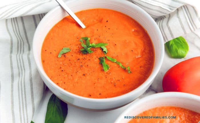 bowl of tomato soup